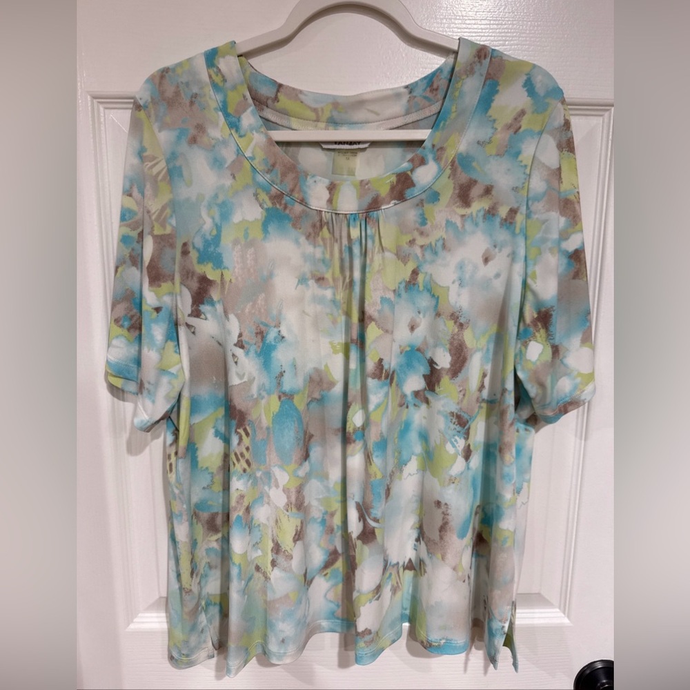 TanJay Women's 1X Short Sleeve Top Watercolor Abstract Floral Blue Multi